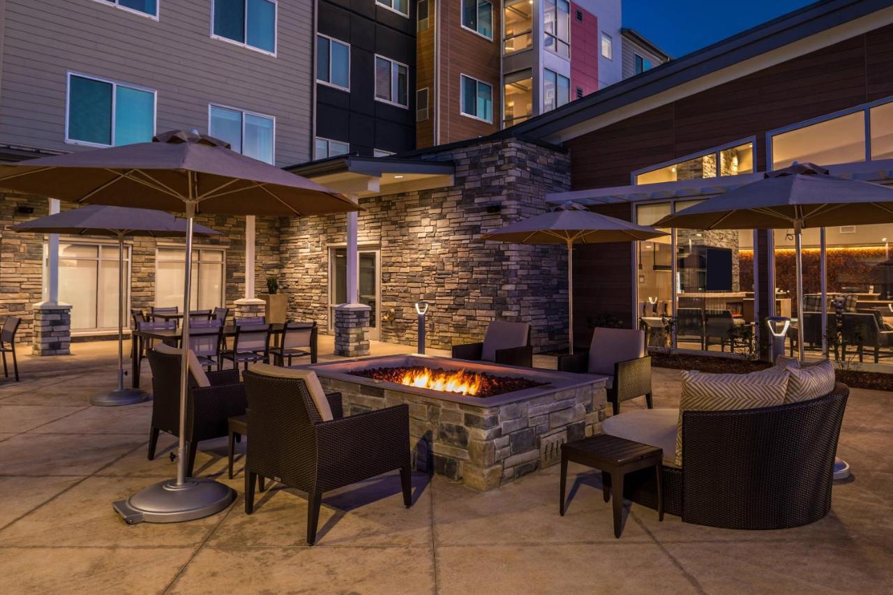 Residence Inn By Marriott Charlotte Steele Creek Exterior photo
